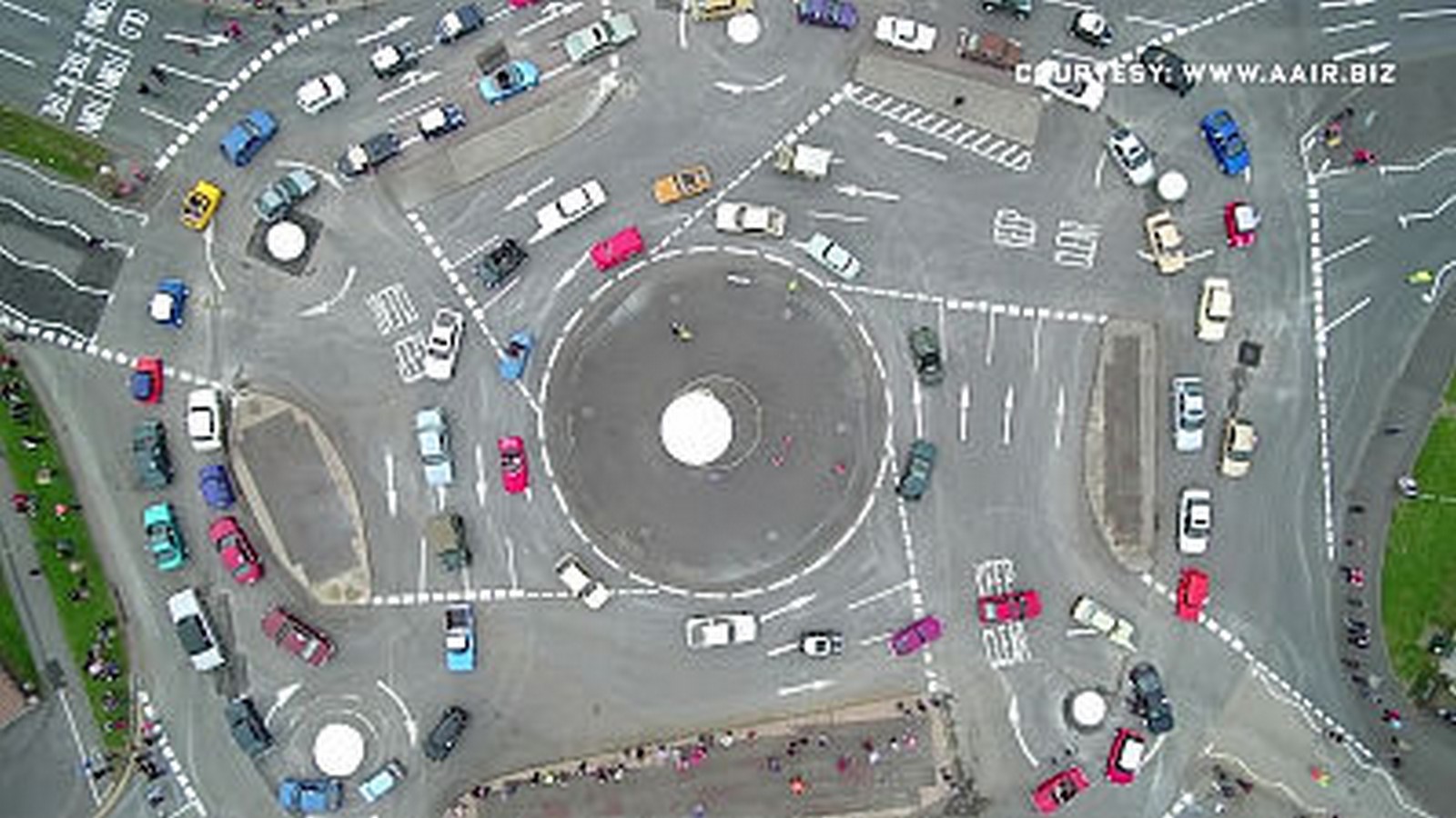 Navigating Circularity Unveiling London's Largest Roundabouts