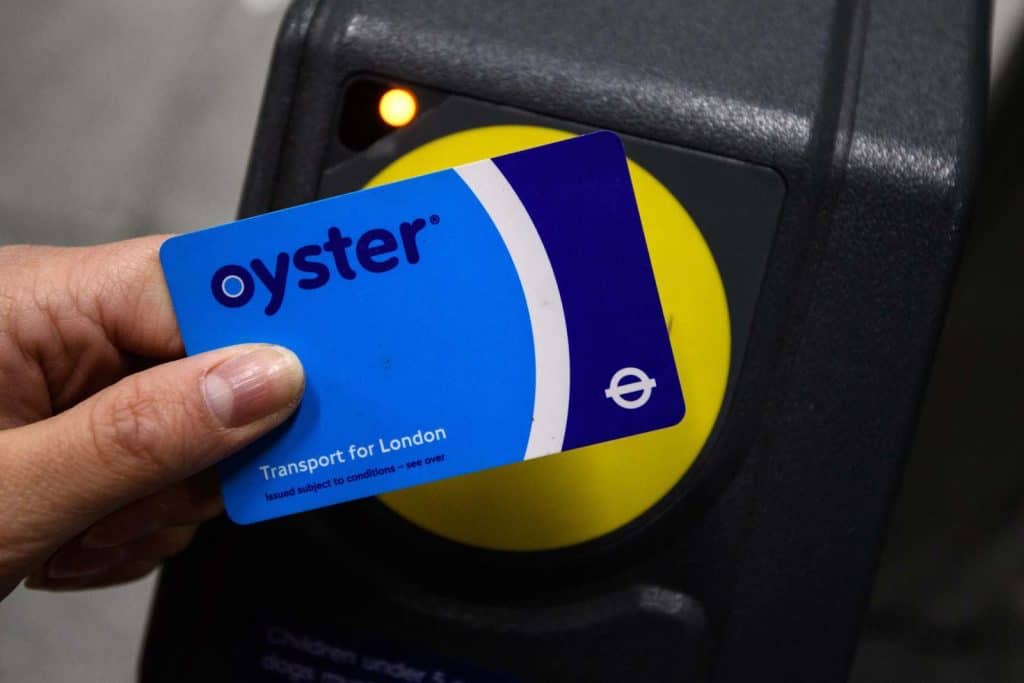 Navigating London A Guide on How and Where to Buy an Oyster Card