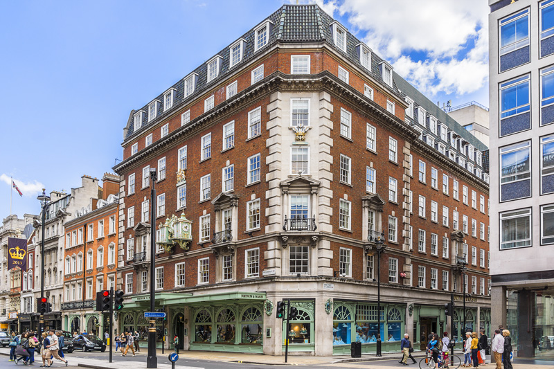 The Biggest Fortnum & Mason In London